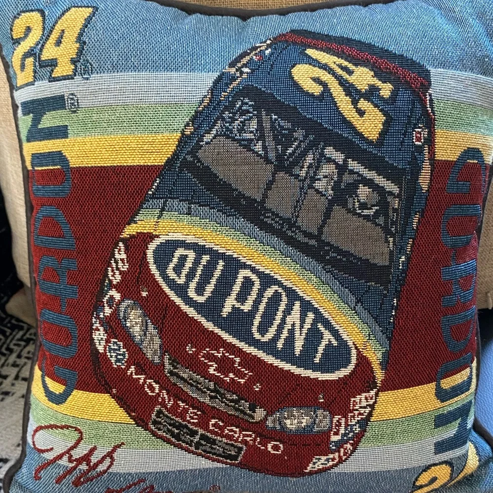 LIKE NEW VINTAGE—Vintage 1999 Jeff Gordon NASCAR Throw Pillow